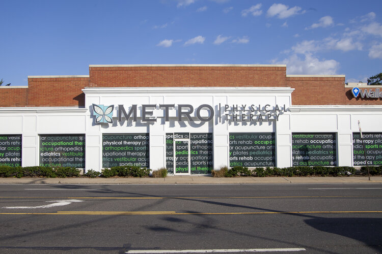 Metro Physical and Aquatic therapy Greenvale clinic