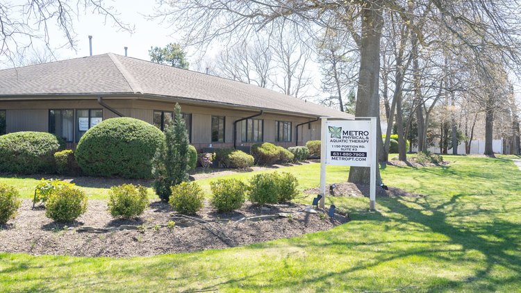 Metro Physical and Aquatic therapy Holtsville Clinic