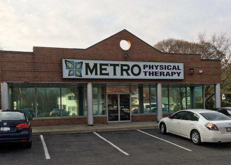 Metro Physical and Aquatic Therapy Selden Clinic